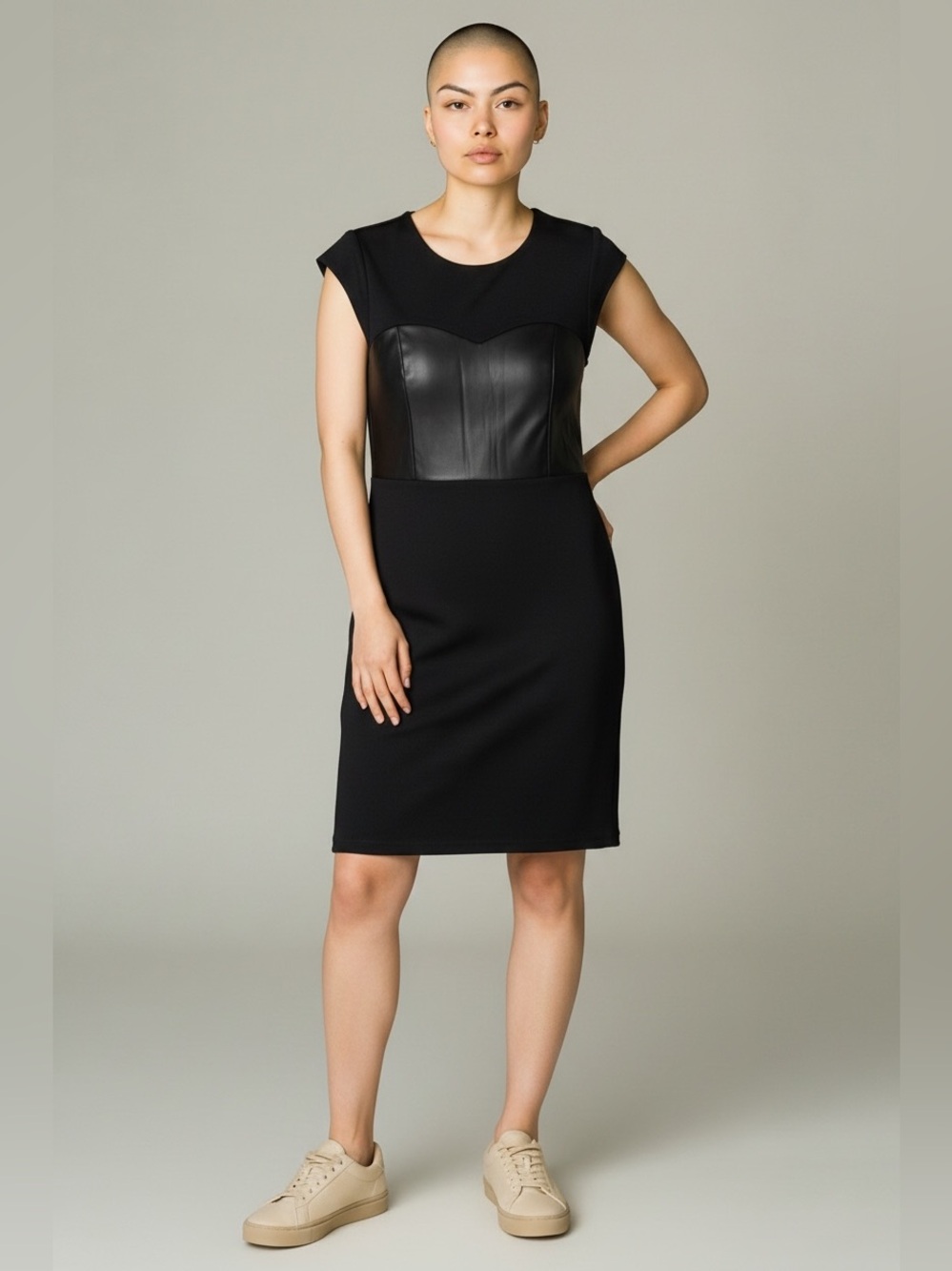 MICHAEL Michael Kors Black Faux Leather Bodice Sheath Dress Size 6 Stretch